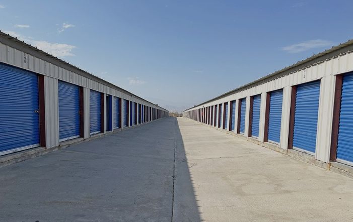 Storage Unit 8-20 Feet