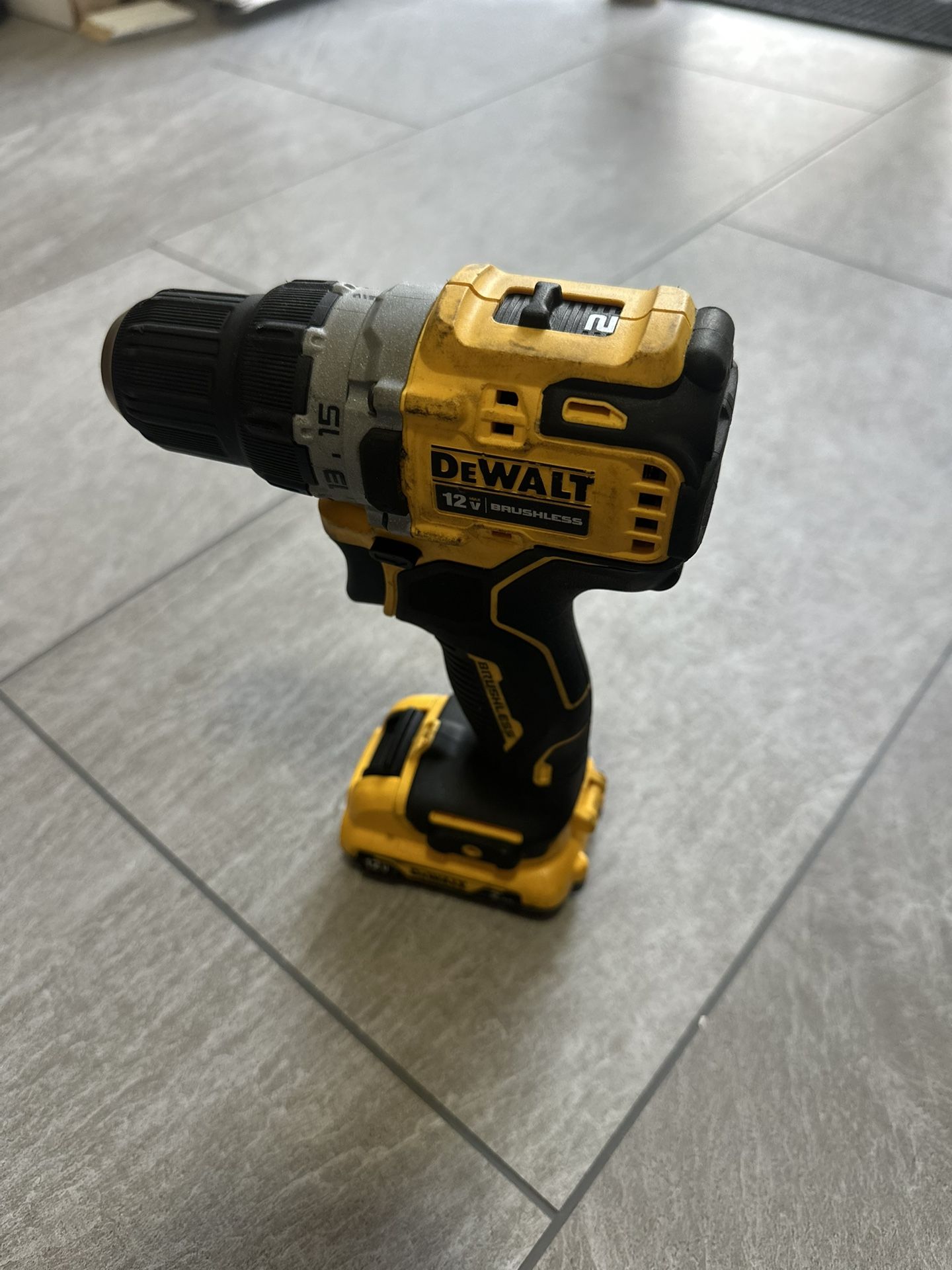 Dewalt compact drill cordless ATOMIC series $60