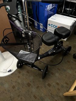 Knee scooter