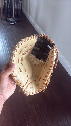 Rawlings heart of the hide 13 inch