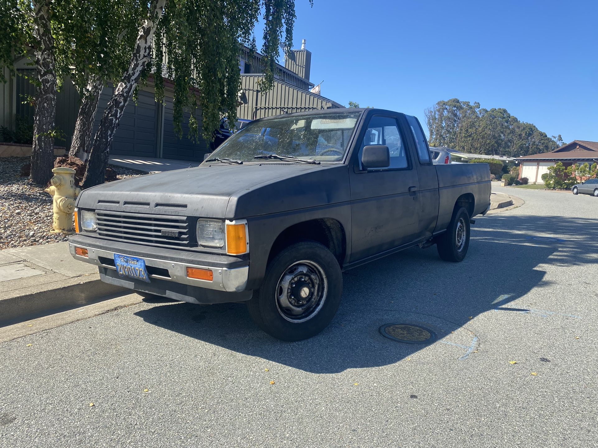 1986 Nissan Pickup