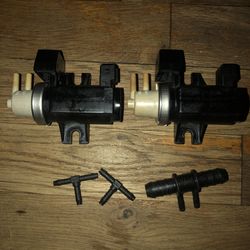 BMW 335i 335xi 535i 535xi boost solenoids with T fittings