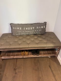 Shoe storage bench