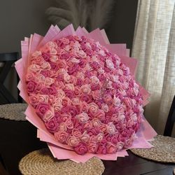 eternal roses🙂‍↕️💕