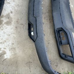 Chevrolet silverado 2016 and 2017 and 2018 front bumper lower balance 