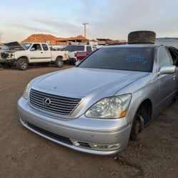 2004 Lexus LS430 just in parts