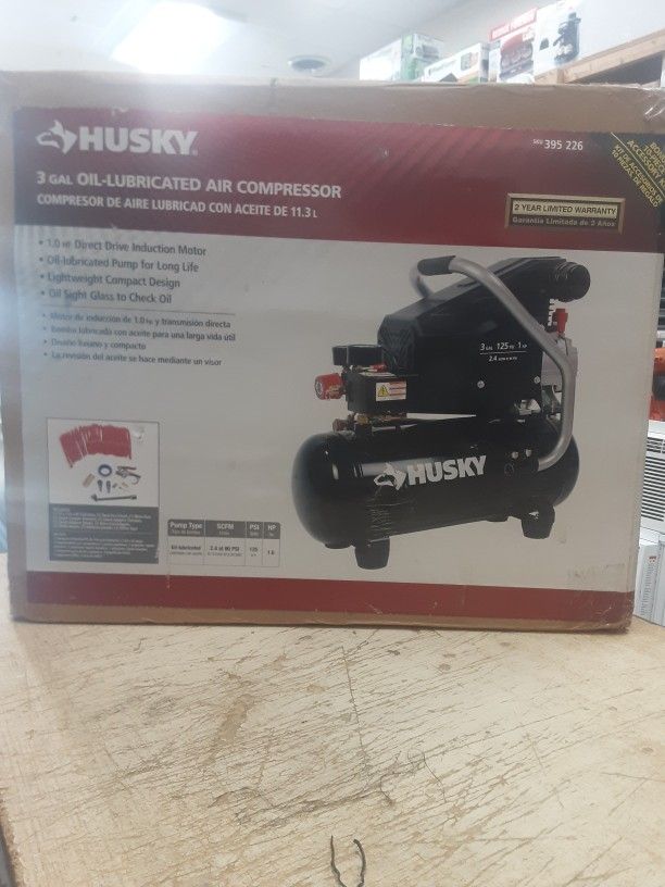 Husky 3 Gal Oil-Lubricated Air Compressor