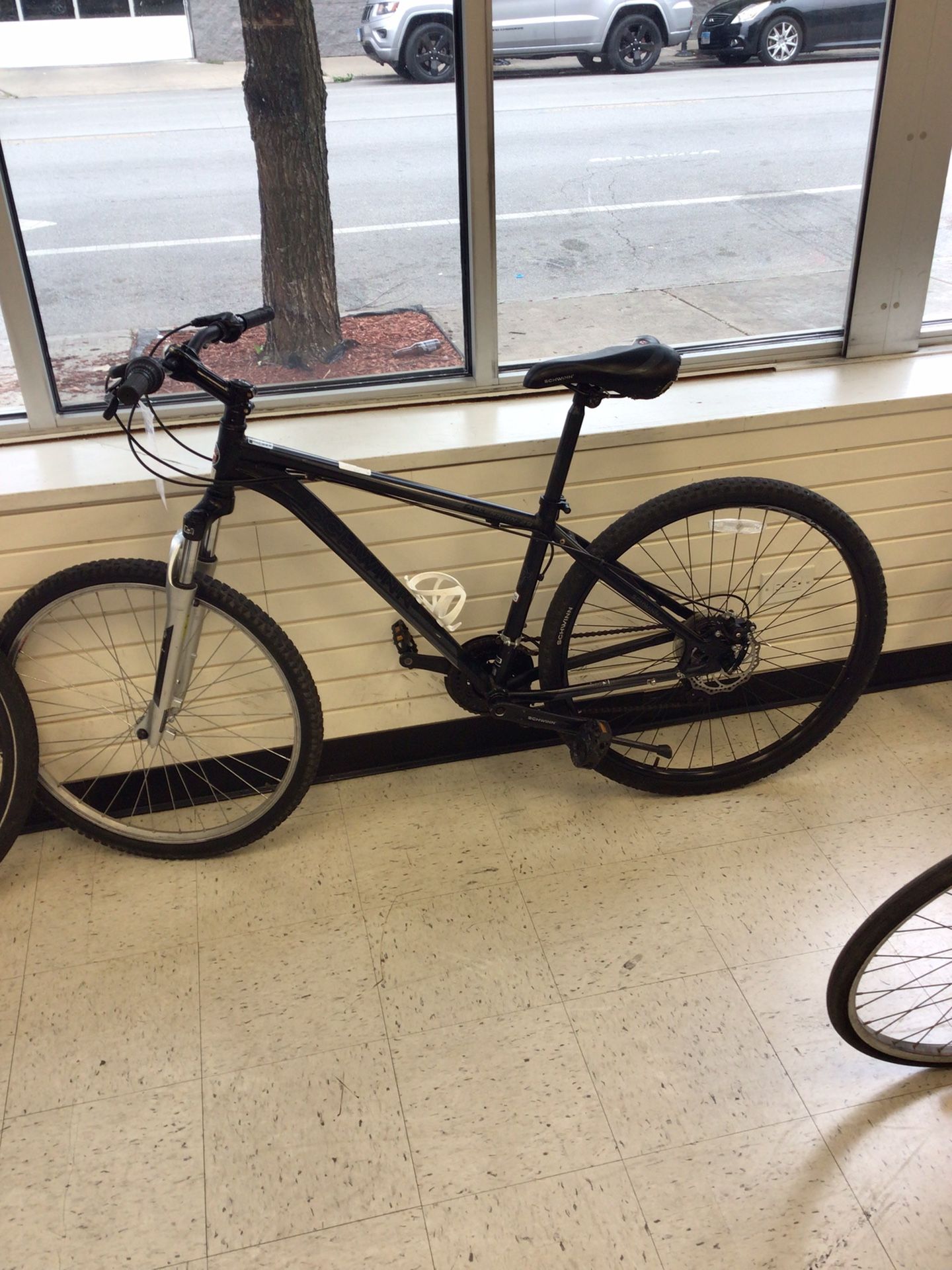 Schwinn ascension 29 value hotsell
