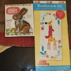 World Of Cross Stitching Wooden Bunny & Giraffe Bookmark Kit
