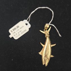 14k Big Fish Gold Pendant 