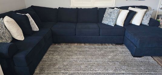 Blue couch sectional/ Price is firm