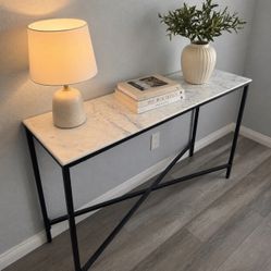 World Market Marble Console Table / Entryway Table – Excellent Condition