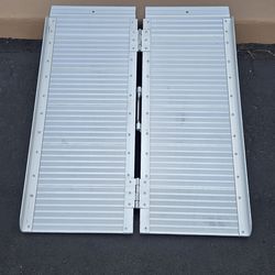 Aluminum Wheelchair/Scooter Ramp