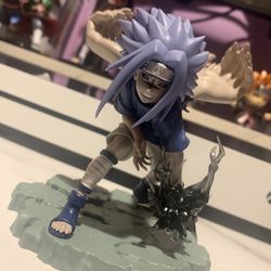 Naruto Statues 