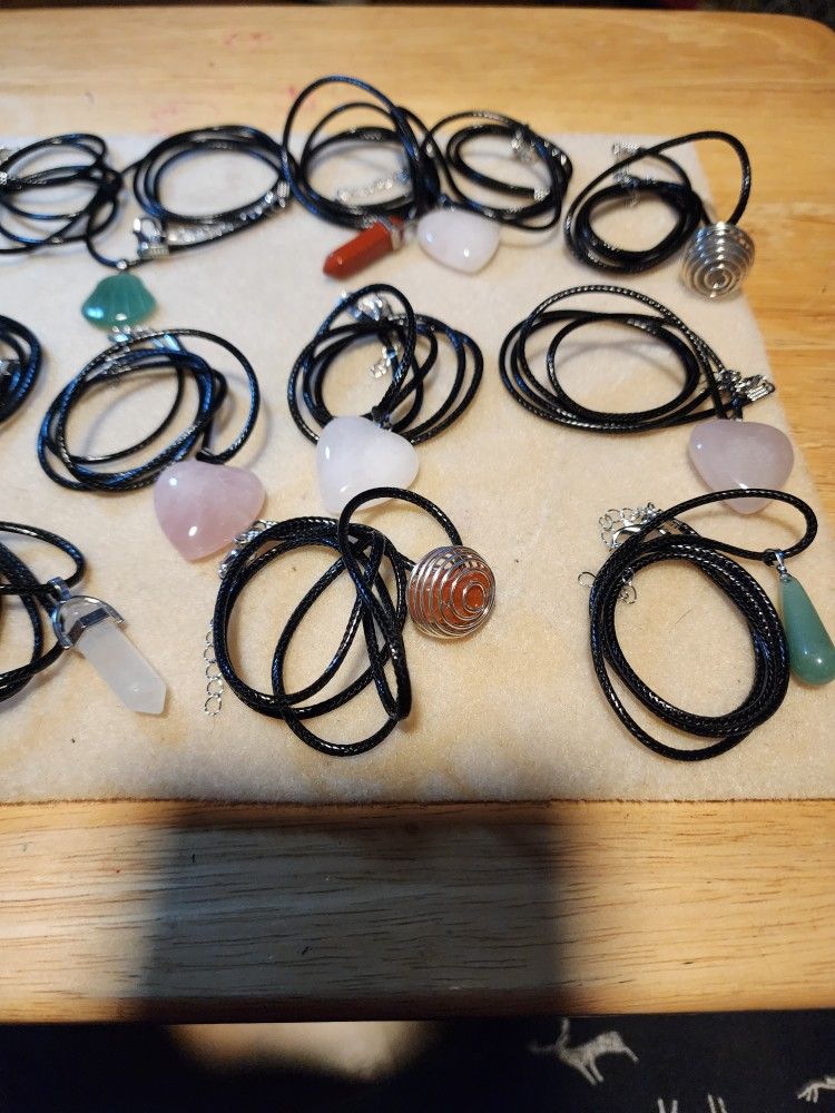 Necklaces with Crystal Stone Pendant
