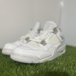 Jordan 4 Pure Money 💵 Size 10.5