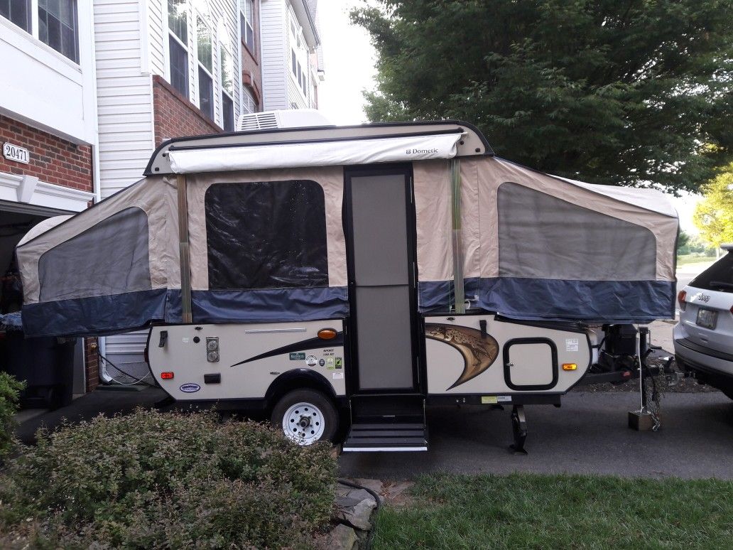 2014 Coachman Clipper Pop up camper