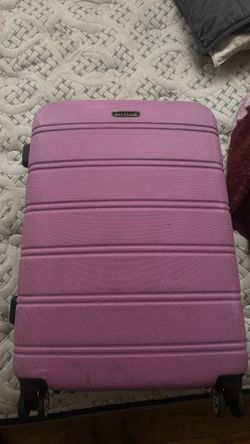 Rockland Suitcase