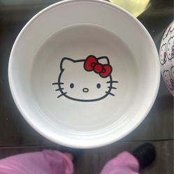 Hello Kitty Bowls