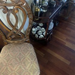 Dining Room Chairs 