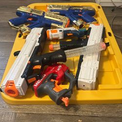 Nerf Guns 