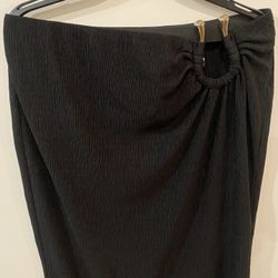 Black Skirt 