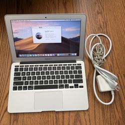 MacBook Air 11” 2015/4GB RAM/128GB SSD/Fully Functional