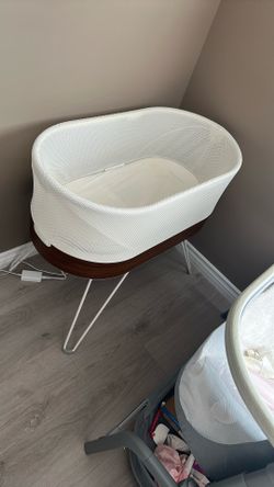 Snoo Bassinet Smart Sleeper