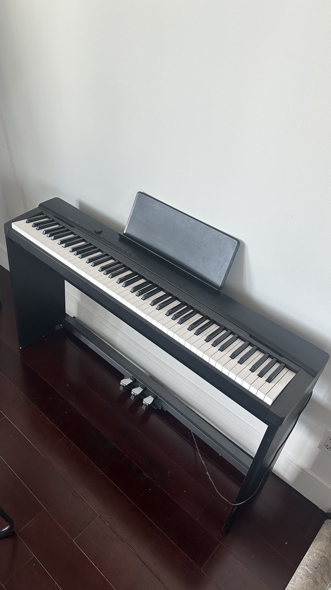 Casio Privia PX-135 weighted key digital Piano