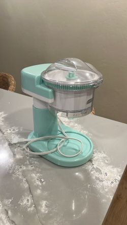 Dash Shaved Ice Maker