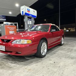 98 Mustang GT 8,250