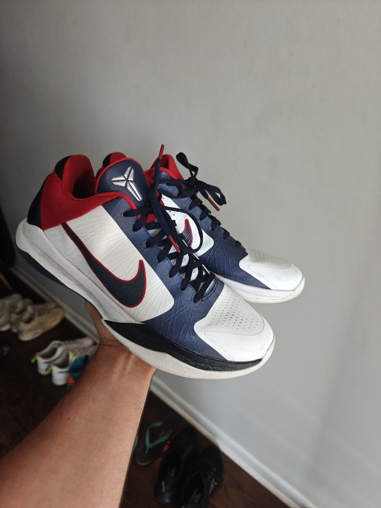 Basketball Sneakers Nike Kobe 5 USA size 9.5