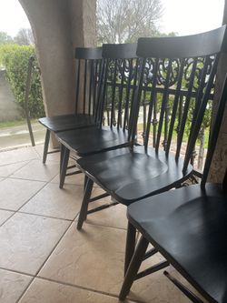 Magnolia Spindle Back Chair