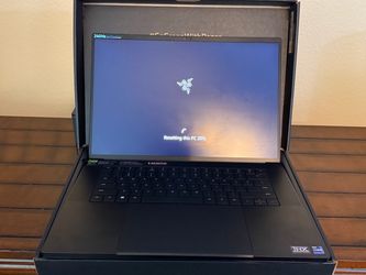 Razer Blade 16 Gaming Laptop 16in QHD+ 240Hz i9-13950HX RTX 4070 16GB 3TB
