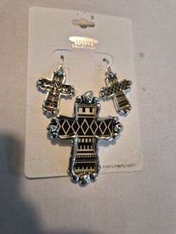 Magnetic pendant with Earring  Set
