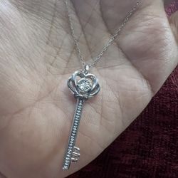Key Necklace White Gold 10 K Stamp