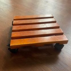 Plant caddy Stand On Wheels 