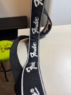 $5 Fender guitar strap never used