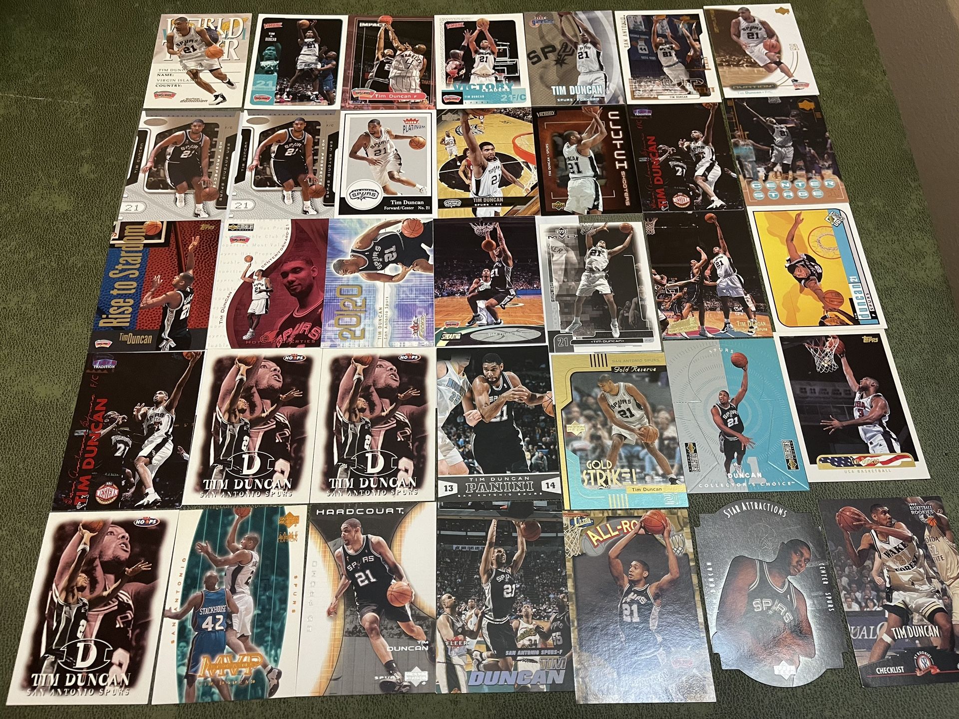 Lot of 35 NBA Tim Duncan Cards Including Rookies