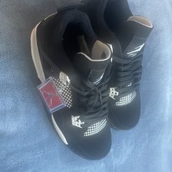 Air Jordan 4 Retro "White Thunder"   Size 11 $300 Brand new perfect condition