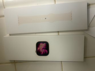 Brand New (never opened) Apple Watch Series 11 Rose Gold