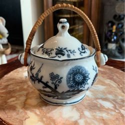 Sugar / Jam Jar  With Wicker Handle - Japanese