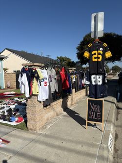 Yard Sale Today 12/7/25 Sunday!!