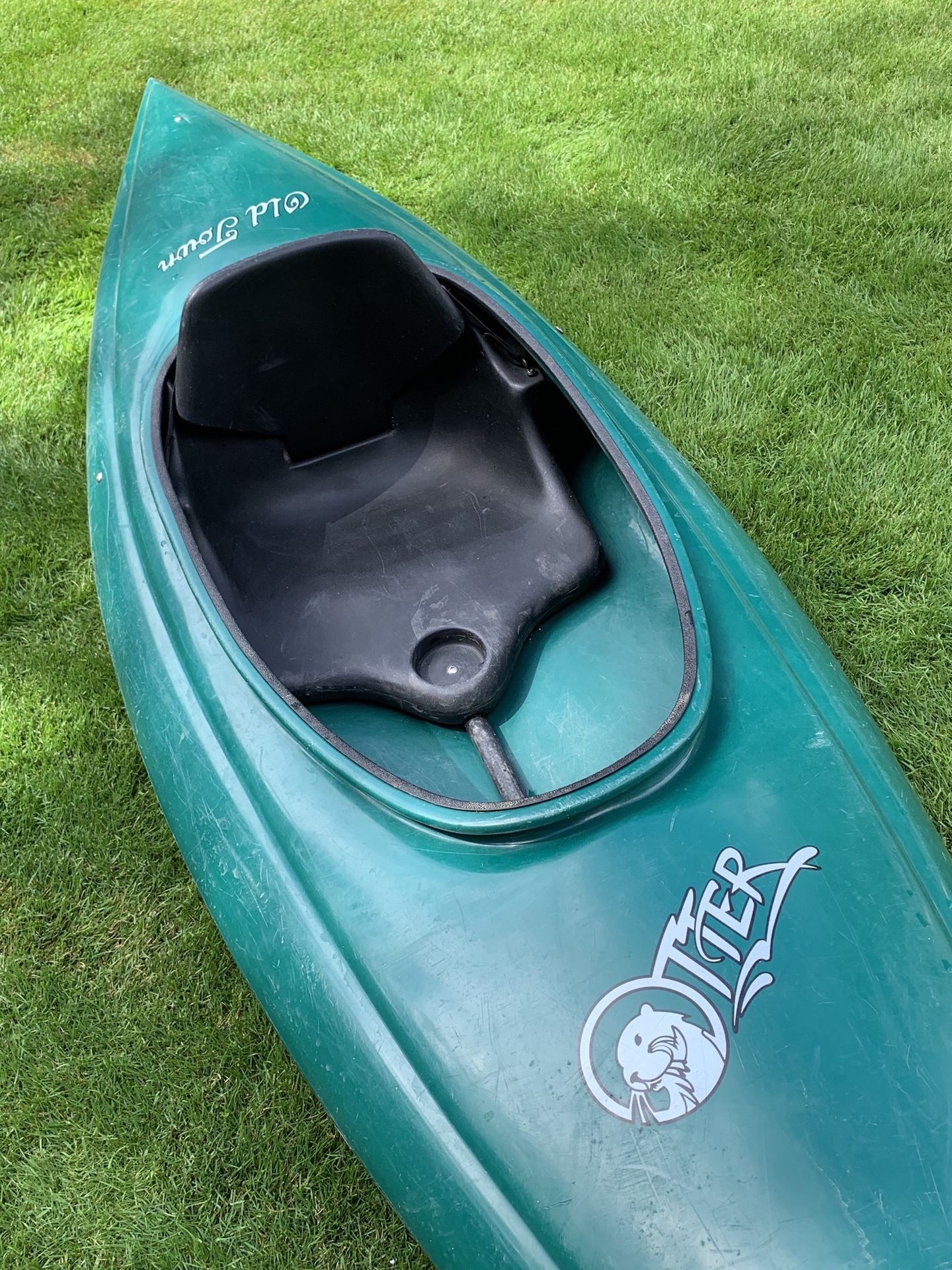 Old Town Otter 9.5 foot Kayak for Sale in WA OfferUp