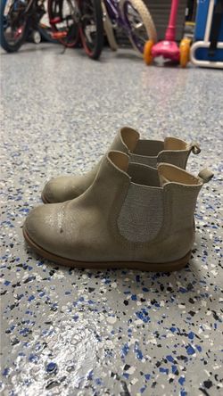 Girls boots Sz 10