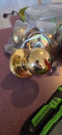 Polished Brass Door Knobs