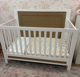 DaVinci Baby Crib