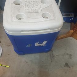 Igloo Ice Chest