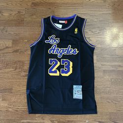 Lakers lebron jersey (Best Offer)