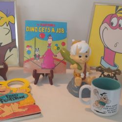 FLINTSTONES COLLECTIBLES LOT